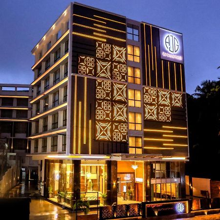 Aj Grand Hotel Mangalore Buitenkant foto
