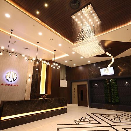 Aj Grand Hotel Mangalore Buitenkant foto