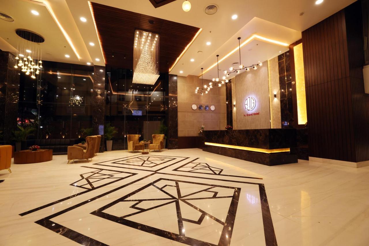 Aj Grand Hotel Mangalore Buitenkant foto