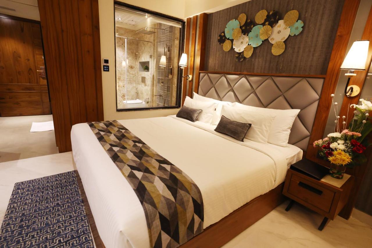 Aj Grand Hotel Mangalore Buitenkant foto